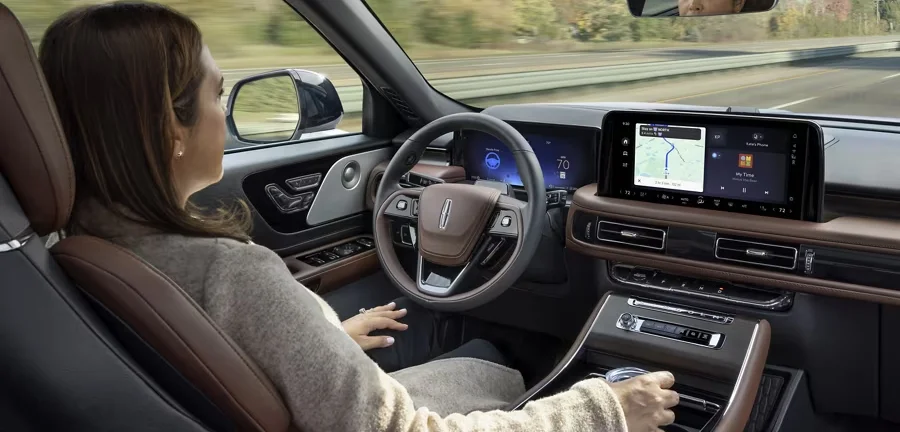 2025 Lincoln Aviator - Bluecruise 2025 Lincoln Aviator hands free driving