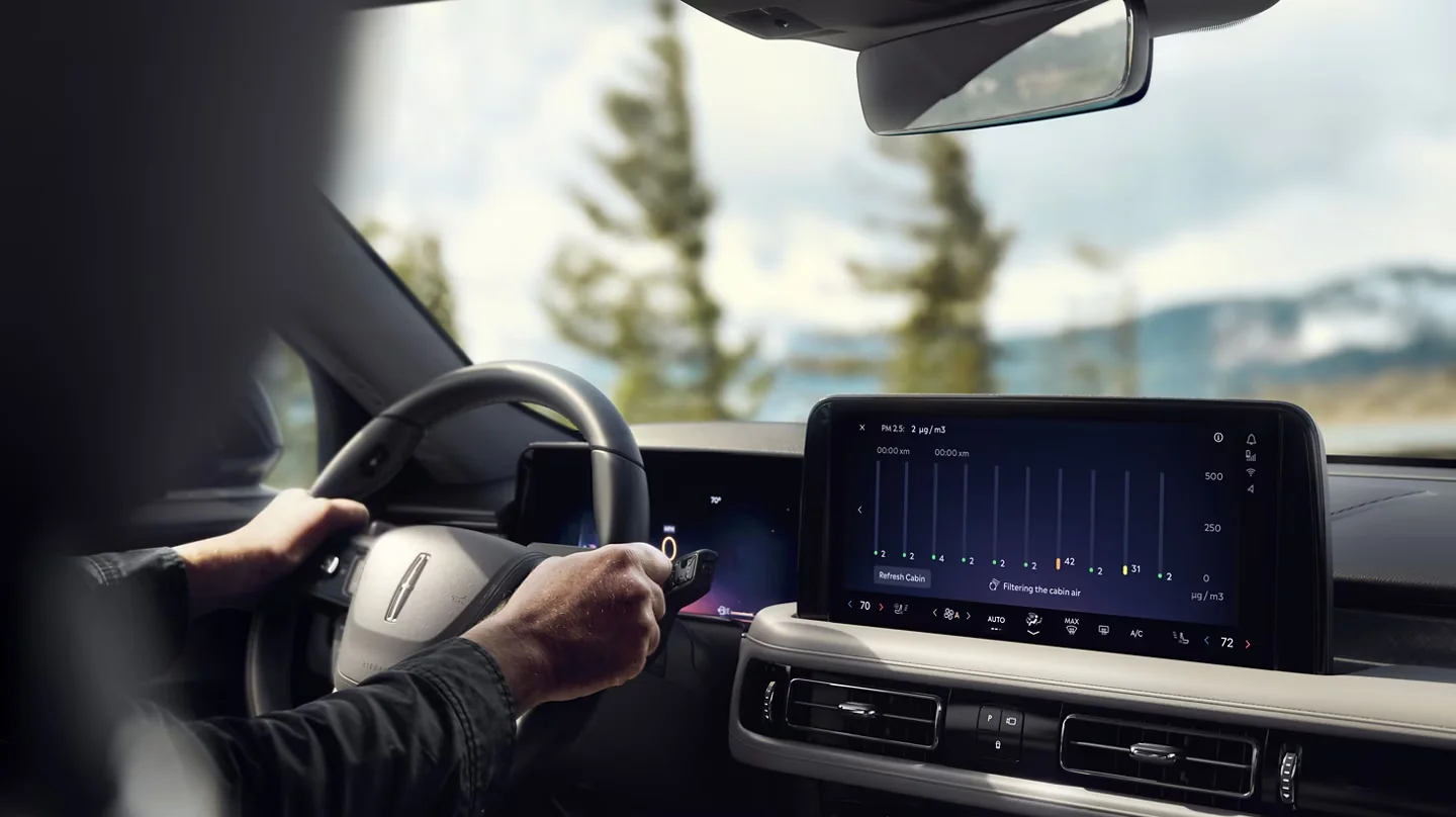 2025 Lincoln Aviator - Design Person driving the 2025 Aviator